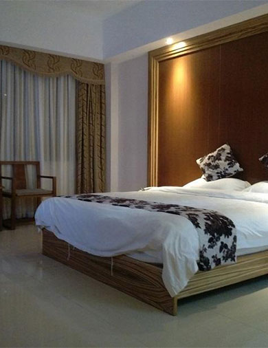 
		XGQ-T系列倾斜式全悬浮工业洗脱机
	(图14)